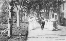 BON-ENCONTRE (Lot-et-Garonne) - La Grande Allée - Procession - Bon Encontre