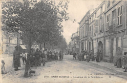 CPA 52 SAINT DIZIER / AVENUE DE LA REPUBLIQUE - Saint Dizier