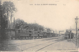 CPA 52 EN GARE DE SAINT DIZIER / TRAIN - Saint Dizier