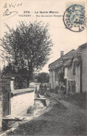 CPA 52 VIGNORY / RUE DES ANCIENS REMPARTS - Otros & Sin Clasificación