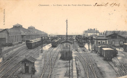 CPA 52 CHAUMONT / LA GARE / VUE DU PONT DES FLANEURS / TRAIN - Chaumont