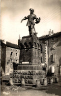 48 CHATEAUNEUF-DE-RANDON STATUE DU CONNETABLE DUGUESCLIN - Chateauneuf De Randon