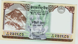 10 Rouppes Neuf 3 Euros - Nepal