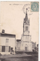 44. OUDON. CPA.  L'EGLISE .ANIMATION.  ANNÉE 1907 + TEXTE - Oudon