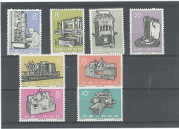 CHINE - N°1681 / 1688 -N*-SERIE COMPLETE - Neufs