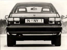 AUDI 100 - MODELE 1983 - SEPTEMBRE 1982 - Voitures