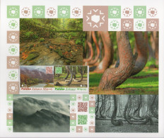 POLAND 2023 POST LIMITED EDITION PHILATELIC FOLDER: SEE MORE BIESZCZADY MOUNTAINS CROOKED FOREST REVITALISATION BEARS - Montagnes