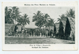 Océanie.Archipel Des Salomons.Bougainville.Place Du Village. - Solomon Islands