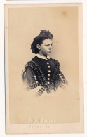 Photographie XIXe CDV Portrait De Madame GIUSEPPI Comtesse BERNARDINI POZZO DE BORGO - Personas Identificadas