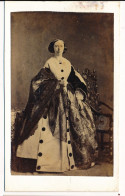 Photographie XIXe CDV Portrait De Madame GUISEPPI Ou GIUSEPPI - Personnes Identifiées