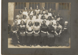 Paris Collège Sévigné - Promotion Jardinerie - 2 Professeurs Hommes M. D'Udine Et M. Colomb , Phot. Pierre Petit - Non Classés