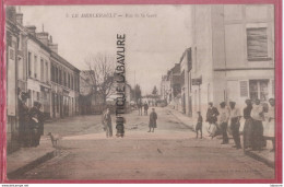 61 - LE MERLERAULT----Rue De La Gare--animé - Le Merlerault