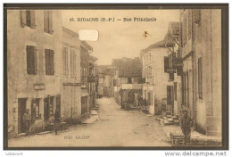 64____BIDACHE---Rue Principale---garage-hotel -café--animée - Bidache