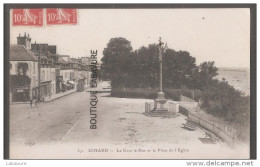 35 - DINARD - La Grande Rue Et La Place De L'Eglise--pas Courante - Dinard