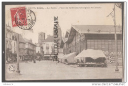 37 - TOURS --Les Halles--Place Des Halles (ancienne Place St Clement)--animé - Tours