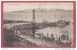 35 - DINARD--La Cale-Au Loin Saint Malo--bateau Navette--attelages---animé - Dinard