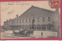 13 - MARSEILLE----La Gare Saint Charles----caleches---animé - Bahnhof, Belle De Mai, Plombières
