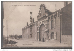 80---CHAULNES--Rue De La Gendarmerie--petite Animation--Pas Commune-R - Chaulnes