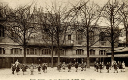 Cpa Ecole Annexe 10,rue Boursault Paris 17ème - Education, Schools And Universities