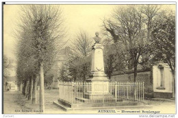 60 - AUNEUIL - Monument Boulenger - Auneuil