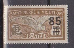 SAINT PIERRE ET MIQUELON          N°  YVERT 122  NEUF AVEC CHARNIERES      ( CHARN   02/ 53 ) - Nuevos