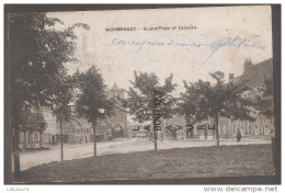 59---WORMHOUDT---Grand'Place Et Calvaire - Wormhout