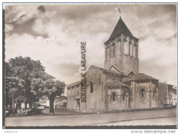 79----MELLE--Eglise Romane--Saint Pierre--XII° S---cpsm Gf - Melle