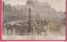 BELGIQUE--BEURNE--FURNES----WW1--Convoi Français Sur La Place De La VIlle--attelages--autos--tres Animé - Veurne