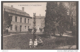 59----MAUBEUGE--Le Square Carnot--animé - Maubeuge