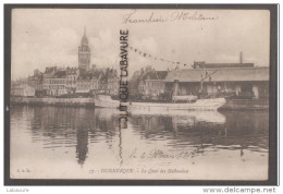 59 - DUNKERQUE - Le Quai Des Hollandais---bateaux Avec Drapeaux - Dunkerque