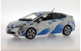 Toyota Prius II Plug In Hybrid - 2010 (Right-Hand-Drive) - White + Déco - J-Collection - Ixo