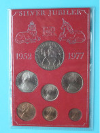 1977 >> SILVER JUBILEE 1952 - 1977 >> United Kingdom ( For Grade, Please See Photo ) FDC ! - Maundy Sets & Herdenkings