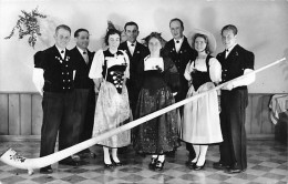 Saanenland Gstaad Spiez Musik Jodlergruppe Alphorn - Gstaad