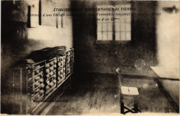 CPA Fresnes Etablissements Penitentiaires Interieur D'une Cellule (1349099) - Fresnes