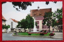 AK Schwabach Schillerplatz Springbrunnen Foto Und Verlag F H Dennerlein Deutschland BRD Gelaufen Used Postcard B20 - Schwabach