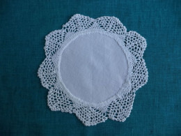 Napperon Rond Cœur Coton Lin Entour Dentelé Crochet Ajouré - Tafelkleden