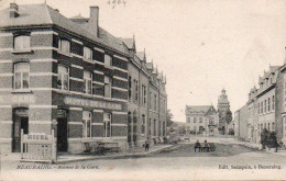 Beauraing   Avenue De La Gare  Hotel De La Gare Enfants Voyagé En 1904 - Beauraing