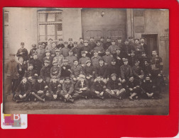 Camp Prisonnier Guerre Allemagne MESCHEDE Elie Fleuret Caporal 8 ème Compagnie Carte Photo De Groupe - Meschede