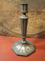 Ancien Bougeoir Métal Argenté Lutetia Paris - Candelabri E Candelieri