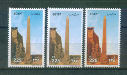 EGYPT / 2002 / RAMESES II OBELISK ; LUXOR / 3 DIFFERENT ISSUES / EGYPTOLOGY / ARCHEOLOGY / EGYPT ANTIQUITY / MNH - Ungebraucht