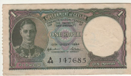 CEYLON  1 Rupee    P34   Dated 12th July 1944     (King George VI  +  Elephant At Back) - Sri Lanka