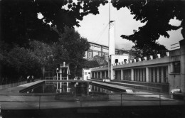 HOMECOURT  Piscine . Vue Générale - Homecourt