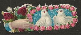 Découpis Gaufrée Colombe Entourées De Fleurs Année 1900 - Fleurs