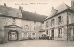 FRANCE - Compiègne - Attichy - La Place De L'Ecole - Carte Postale Ancienne - Compiegne