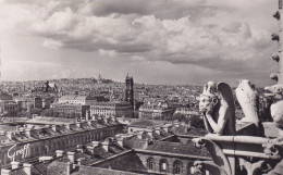 France CPA Paris Vue Prise Des Tours De Notre-Dame Les Gargouilles PARIS TRI Et Distribution No. 1, 1954 Real Photo - Notre Dame De Paris