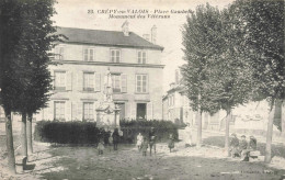 FRANCE -Senlis - Crépy En Valois - Place Gambetta - Monument Des Vétérans - Carte Postale Ancienne - Senlis