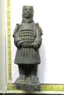 LADE 28 - TERRE CUITE GUERRIER CHINOIS - TERRECOTTA CHINESE KRIJGER - 12.50 CM - Other & Unclassified
