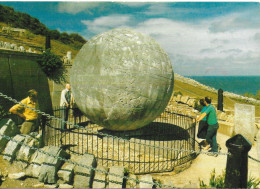 THE GREAT GLOBE, SWANAGE, DORSET, ENGLAND. UNUSED POSTCARD   Zf4 - Swanage