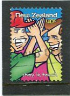 NEW ZEALAND - 1998   40c  GREETINGS BOYS STRIKING HANDS  FINE  USED - Oblitérés