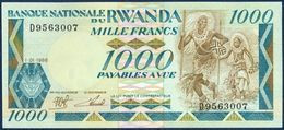 RWANDA 1000 FRANCS P-21a Dancers - Wildlife Gorilla With Baby, Lake 1988 UNC - Rwanda